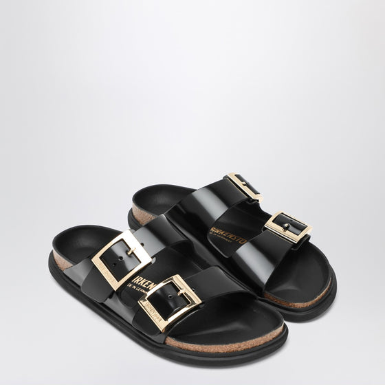 Birkenstock Slide Arizona Droplet Buckle in black patent leather
