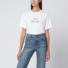  Victoria Beckham “Yes. It’s Me” T-shirt in white cotton