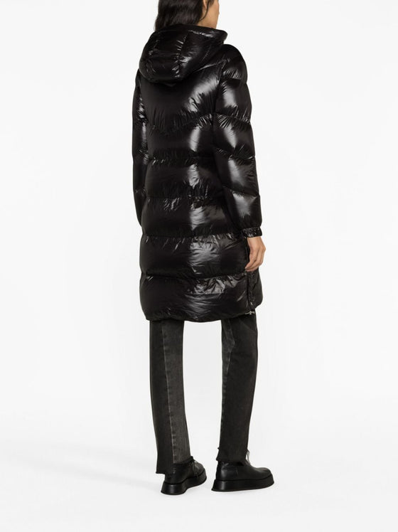 Woolrich quilted raincoat with logo patch