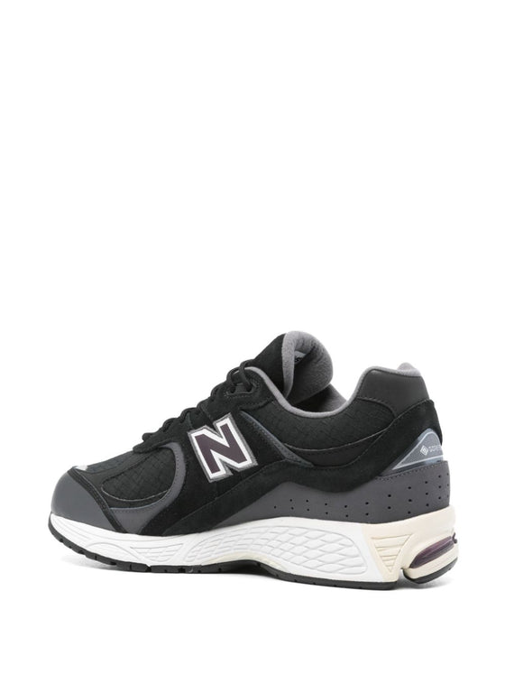 New Balance 2002R Sneakers