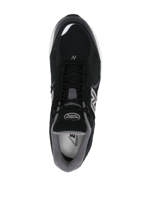 New Balance 2002R Sneakers
