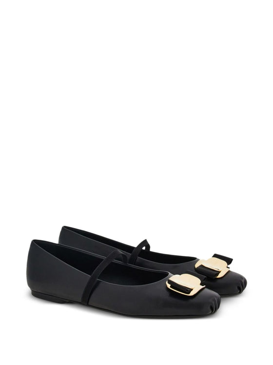 Ferragamo New Vara plate ballet flat