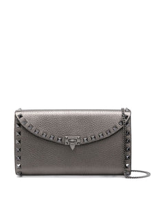  Valentino Garavani Rockstud clutch bag
