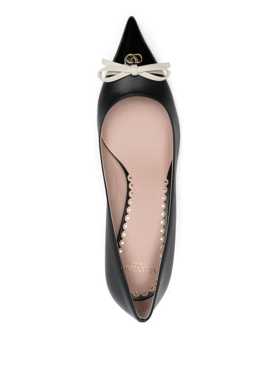 Valentino Garavani Bepointy Patent Leather and Kid Pumps 45mm