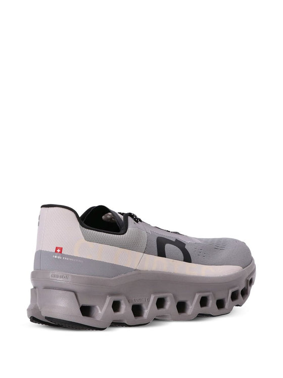 ON Running Cloudmonster sneakers