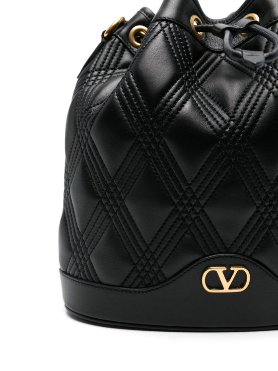 Valentino Garavani Quiltie 67 leather bucket bag
