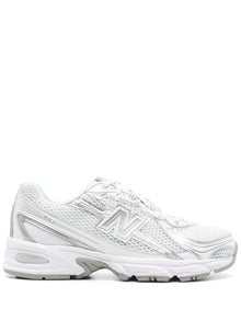  New Balance Sneakers Silver
