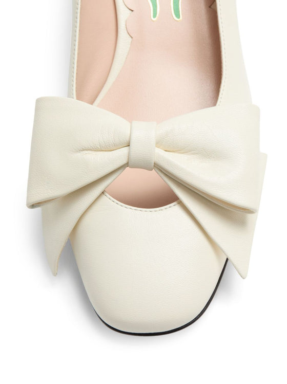 Valentino Garavani Bowow Décolleté In Kid 45mm