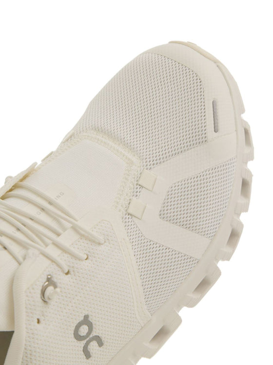 ON RunningCloud 6 sneakers