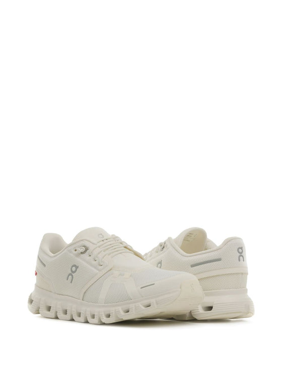 ON Sneakers White