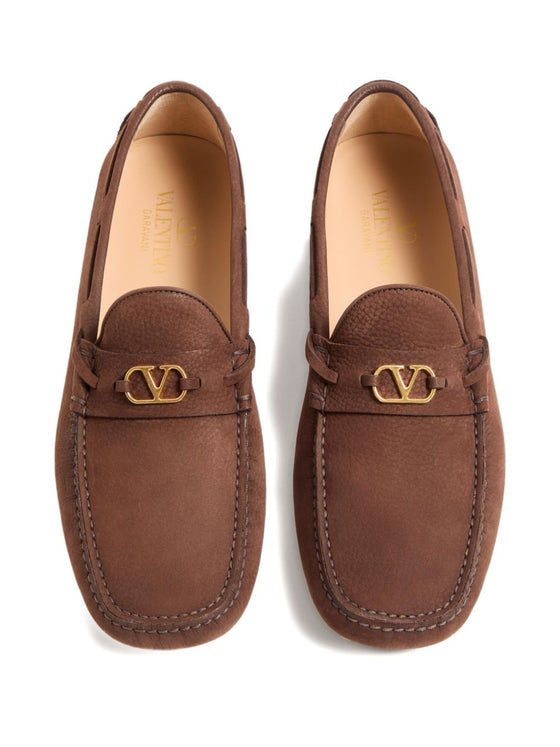 Valentino Garavani Fastaway Driver Moccasin In Deer Suede