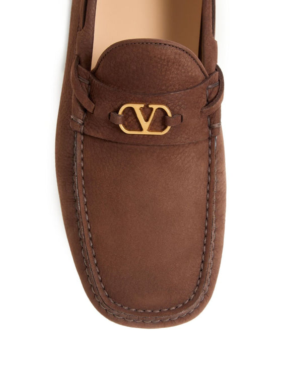 Valentino Garavani Fastaway Driver Moccasin In Deer Suede