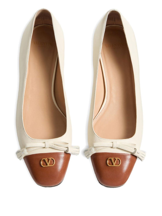 Valentino Garavani Valet Du Roi Ballerina In 25mm Kid