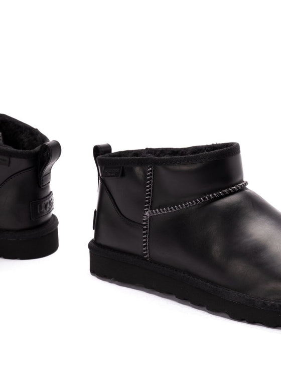 UGG Australia Boots Black