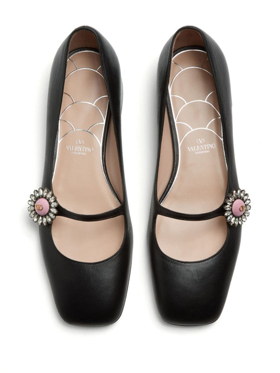Valentino Garavani Flat shoes Black