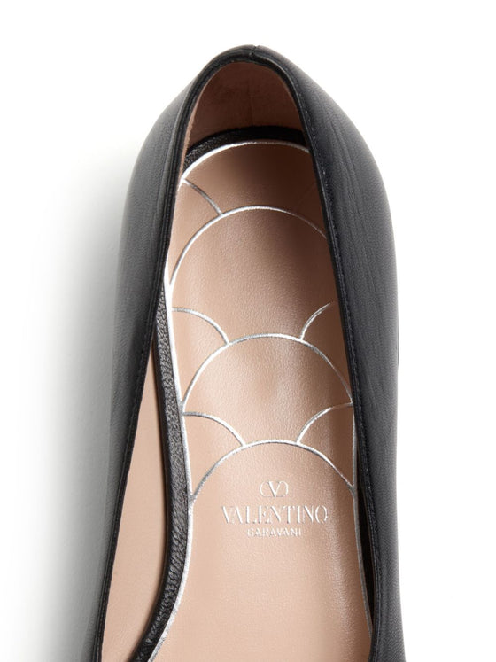 Valentino Garavani Flat shoes Black