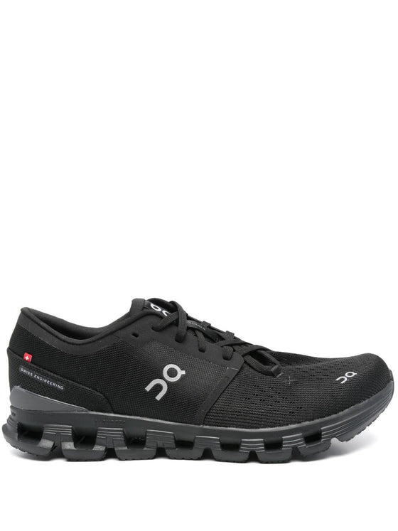 ON Cloud X 4 Trainers