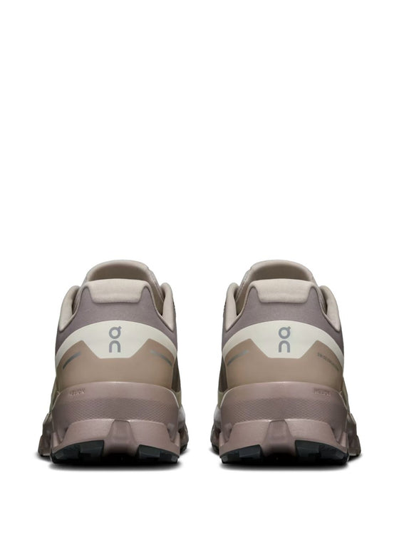 ON Running Cloudvista 2 sneakers