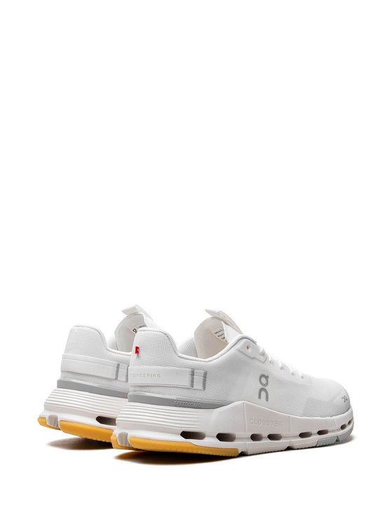 ON Running Cloudnova Form 2 sneakers