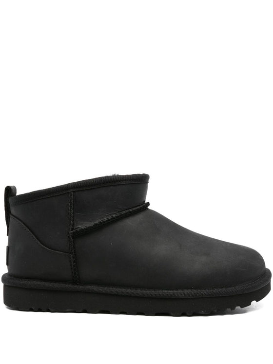 UGG Australia Boots Black