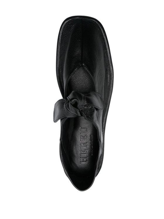 HEREU Flat shoes Black