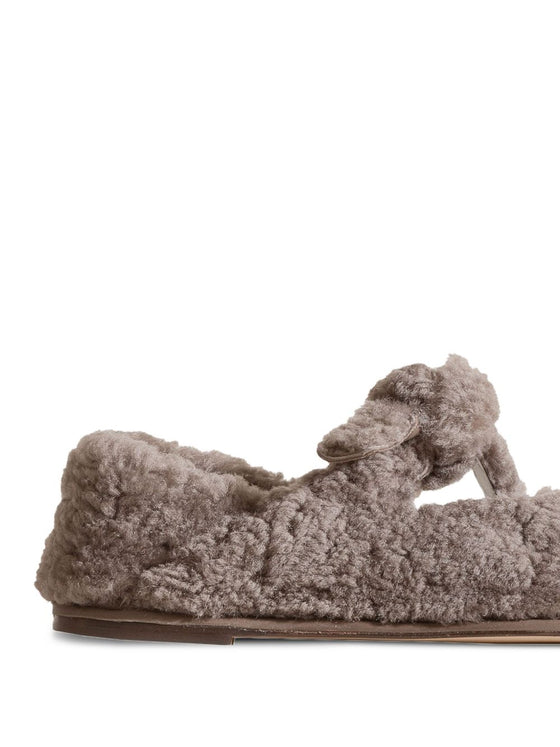 HEREU Flat shoes Grey