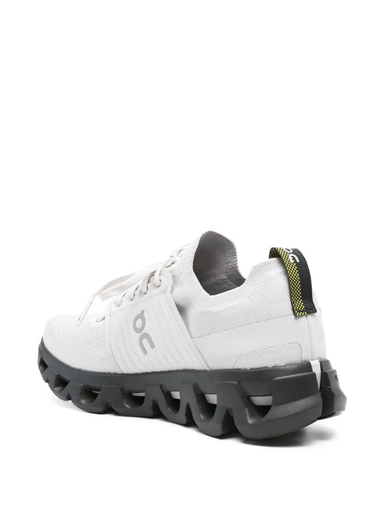 ON Sneakers White