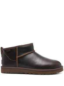  UGG Australia Boots Brown