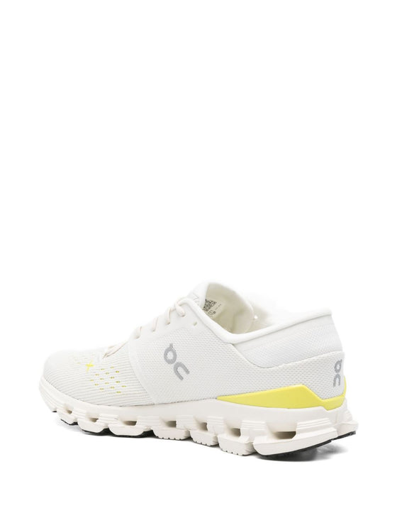 ON Sneakers White