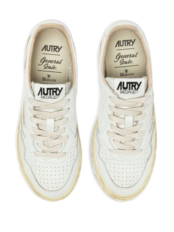 AUTRY X MAISON MIHARA YASUHIRO Sneakers White