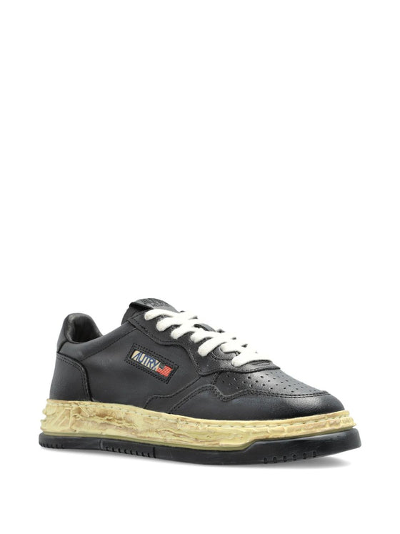 AUTRY X MAISON MIHARA YASUHIRO Sneakers Black
