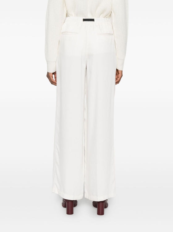 WHITE SAND Trousers Cream