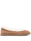UGG Australia Flat shoes Beige