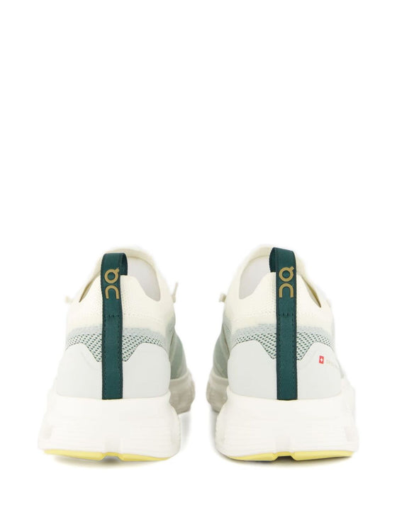 ON Sneakers White