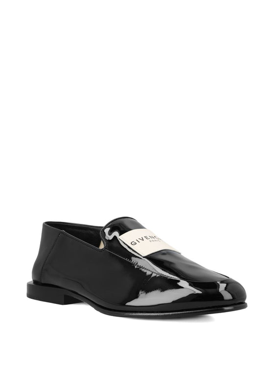 Givenchy Flat shoes Black