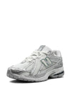 New Balance Sneakers Silver