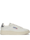 Autry Medalist Low Leather Sneakers