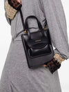 Hidesins Pocket small leather handbag