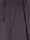 THE LATEST Trousers BROWN
