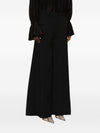 THE LATEST Trousers BLACK
