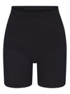032C Mid thigh shorts