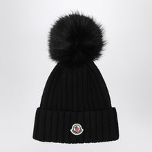  Moncler Black wool beanie with pompom