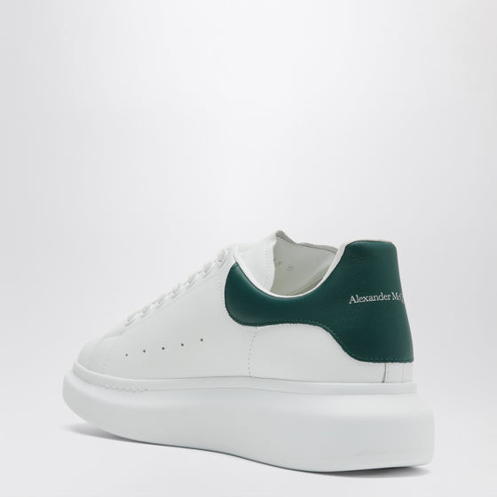 Alexander McQueen Oversized sneakers in white/green