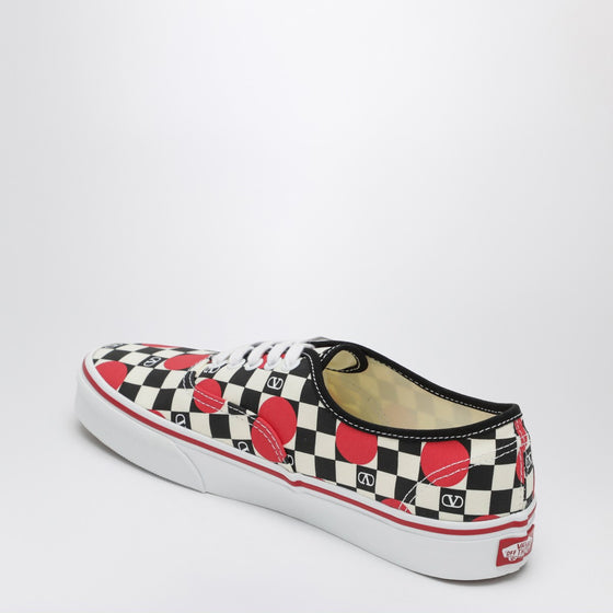 Valentino Garavani X Vans Sneaker Low-Top black/red with VLogo Checkerboard print and polka-dot detail