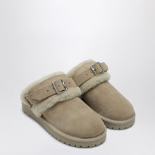  Burberry Chubby mule in suede and beige shearling