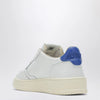 AUTRY Medalist Low Sneakers in white and Space blue Floating Dreams