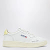 AUTRY Medalist Low Sneakers in white/yellow “Floating Dreams”
