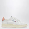 AUTRY Medalist Low Sneakers in white/peach pink “Floating Dreams”