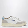 AUTRY Medalist Low Sneakers in white/light blue leather and suede