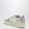 AUTRY Medalist Low white/platinum leather Sneakers